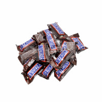 Шоколадный батончик Snickers Minis