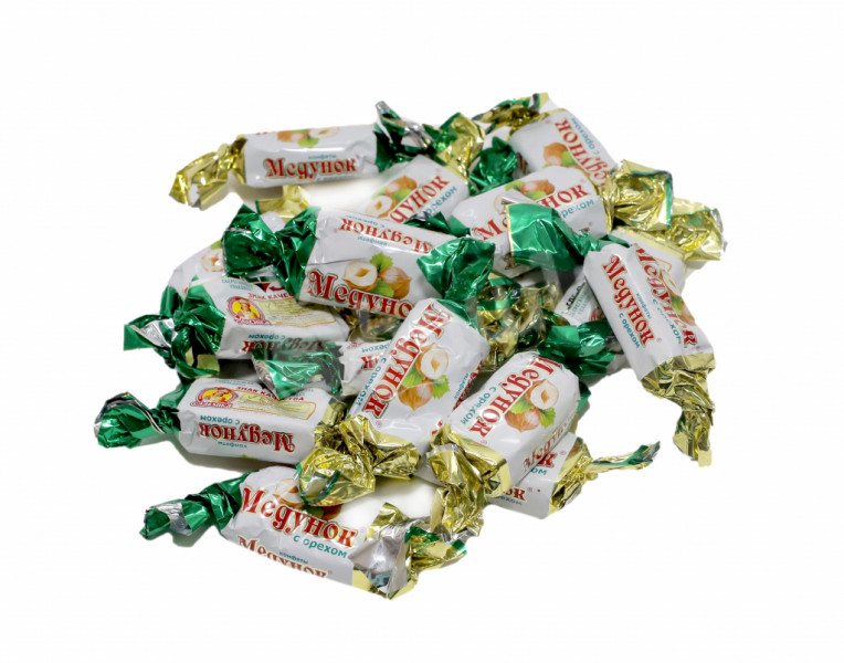 Chocolate Candy with Nuts Medunok Славянка