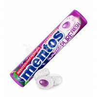 Chewing gum with grape flavor Pure Fresh Mentos