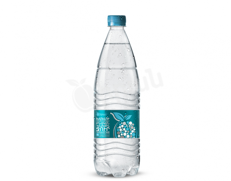 Carbonated natural mineral water Tsiran