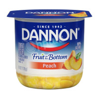 Йогурт персик и маракуйя Danone