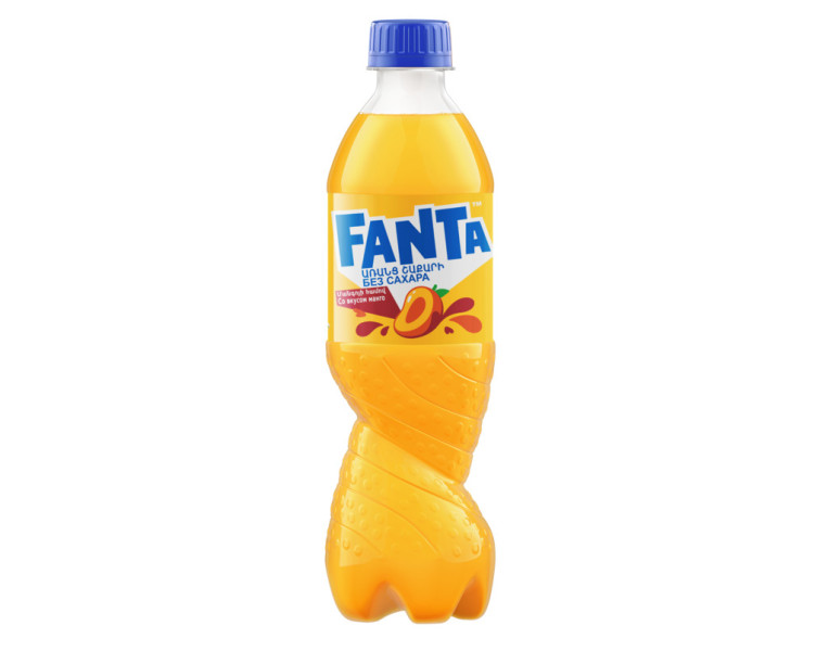 Refreshing carbonated drink mango zero Fanta