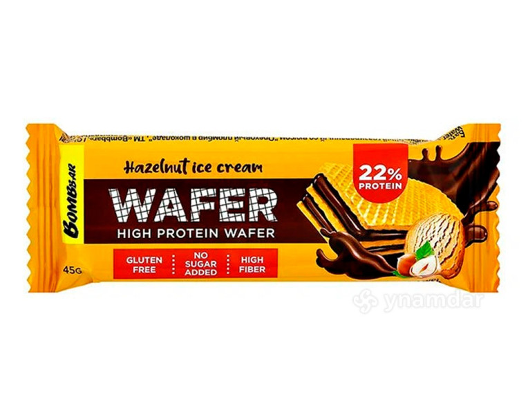 Wafer glazed bar with hazelnut ice cream flavor Bombbar